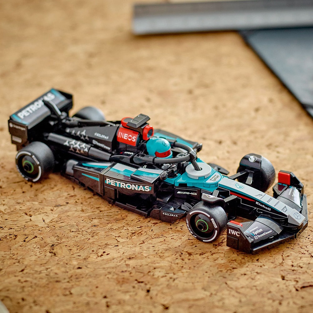 LEGO Speed Champions: Formula 1 - Masina de curse Mercedes-AMG F1 W15 77244, 10 ani+, 267 piese