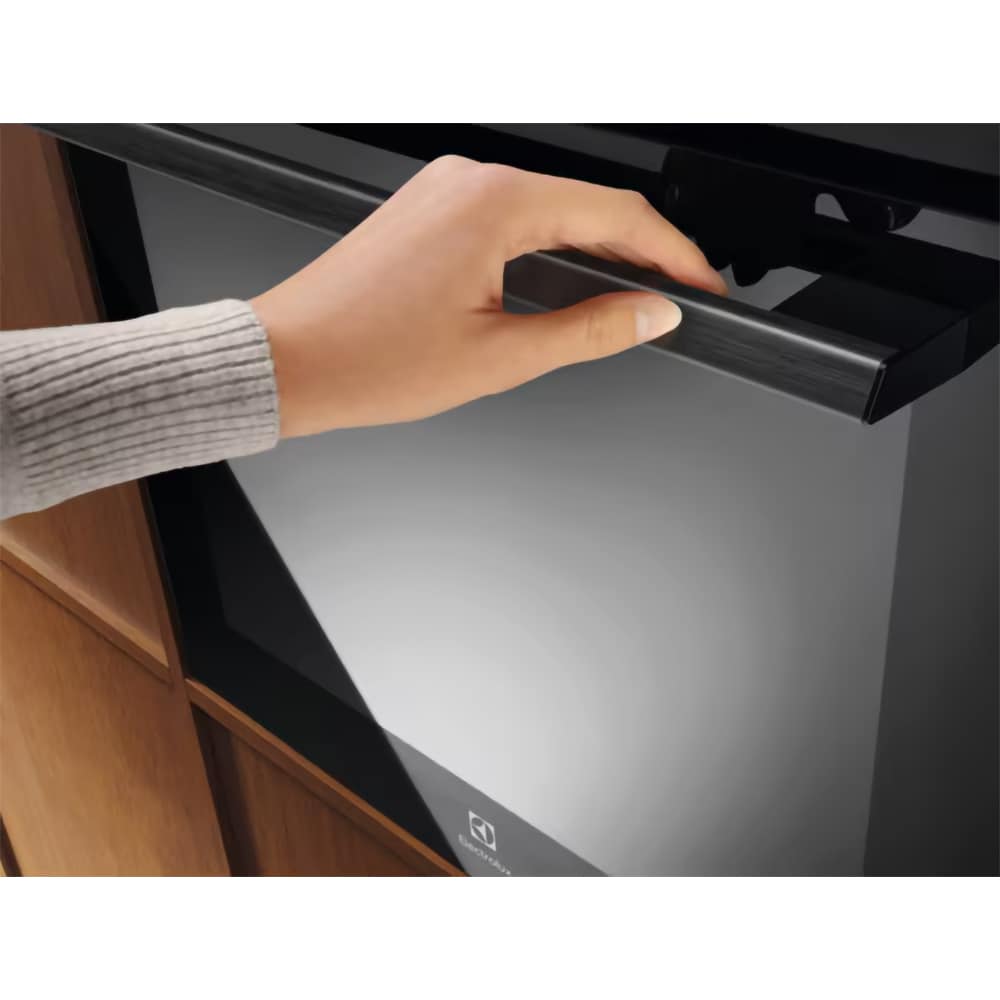 Cuptor incorporabil ELECTROLUX KODEF70BZ, Electric, Gatire cu abur, Autocuratare catalitica, 65 l, Clasa A, negru