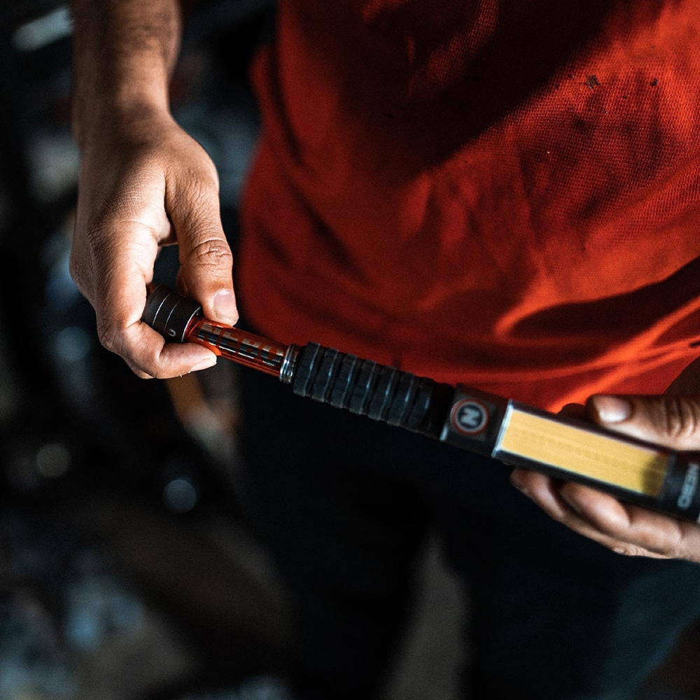 Lanterna NEBO Big Larry 4, 600 lumeni, 3xAA, gri