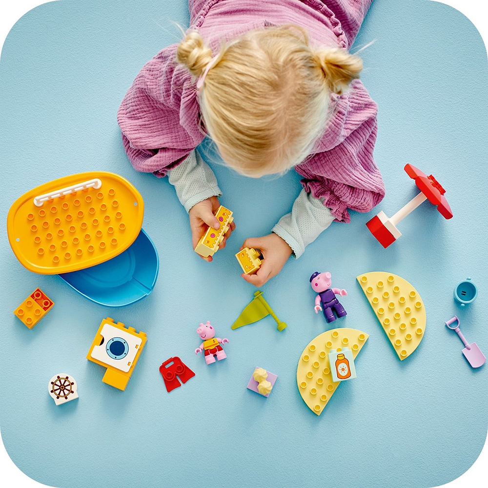 LEGO DUPLO: Excursia cu barca a Purcelusei Peppa 10432, 2 ani+, 23 piese