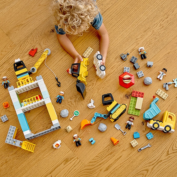 LEGO Duplo: Macara si constructie 10933, 2 ani+, 123 piese