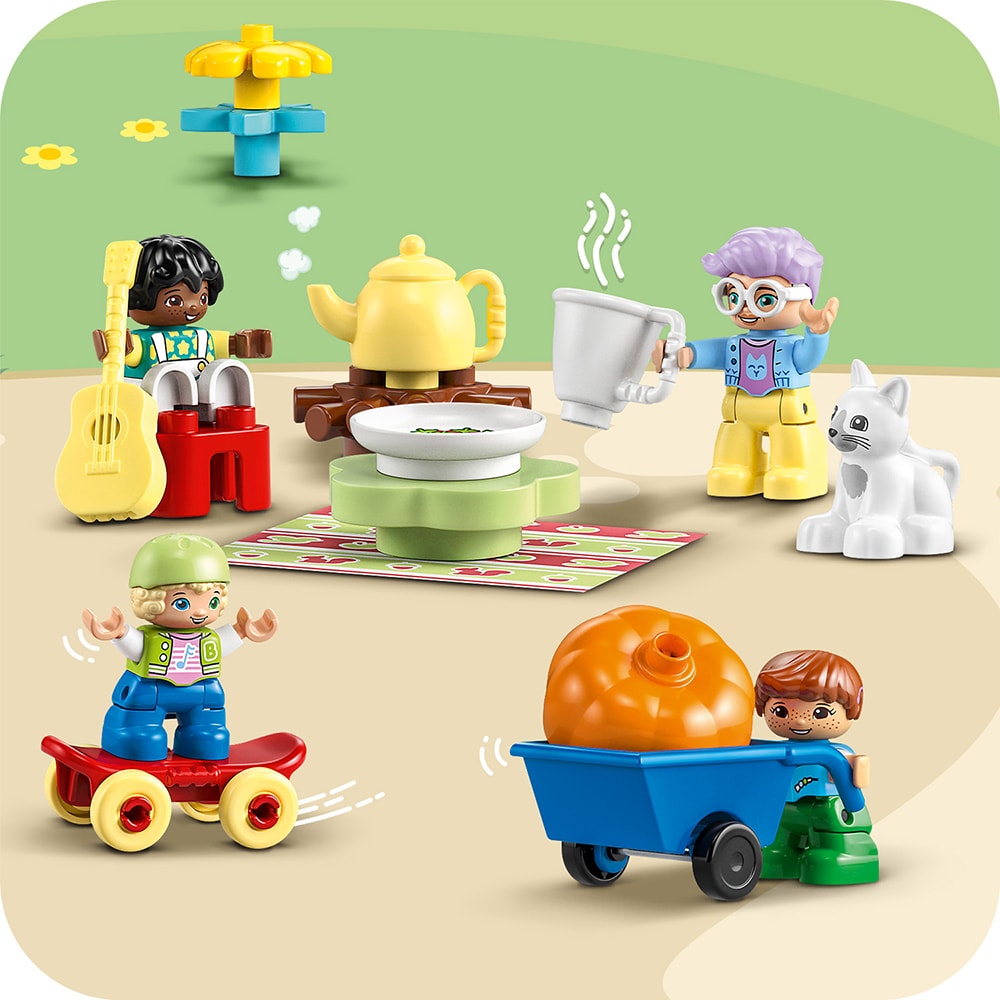 LEGO Duplo: Casa din copac 3in1 10993, 3 ani+, 126 piese