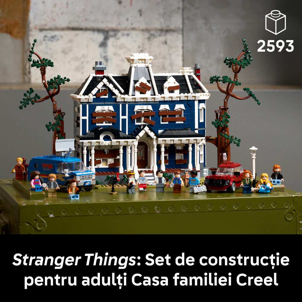 LEGO Icons: Stranger Things - Casa familiei Creel 11370, 18 ani+, 2593 piese