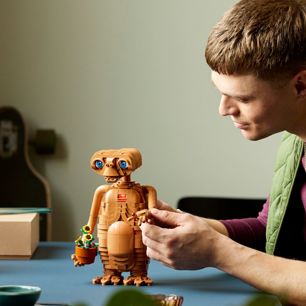 LEGO Ideas: E.T. the Extra-Terrestrial 21370, 18 ani+, 1226 piese