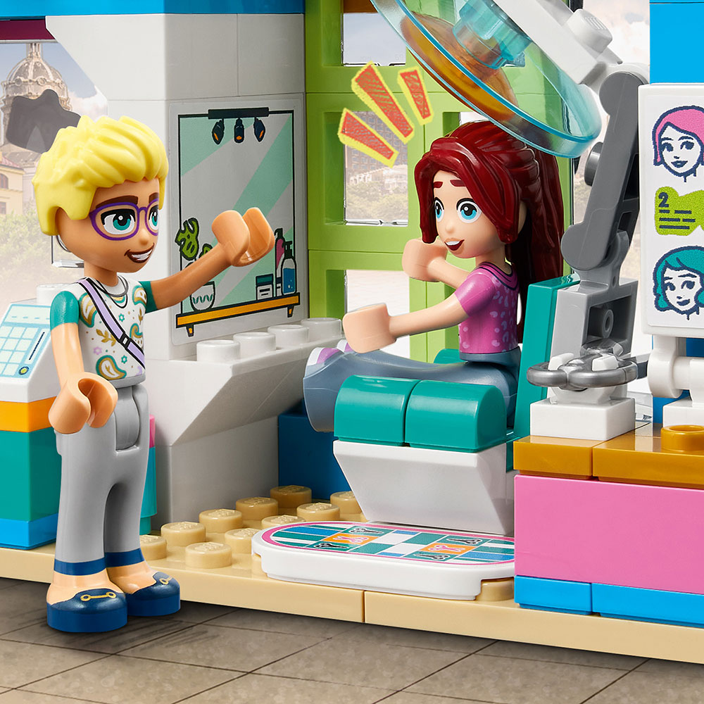 LEGO Friends: Salon de coafura 41743, 6 ani+, 401 piese