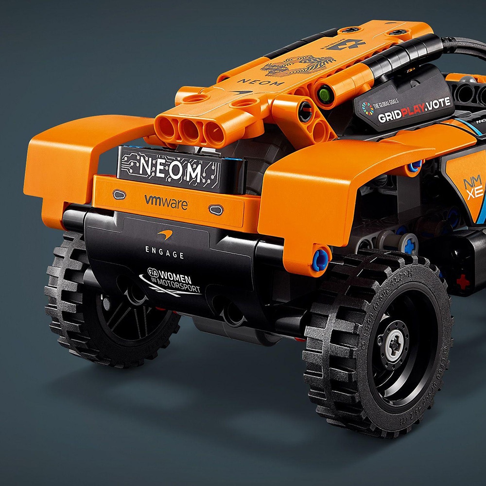 LEGO Technic: NEOM McLaren Extreme E Race Car 42166, 7 ani+, 252 piese