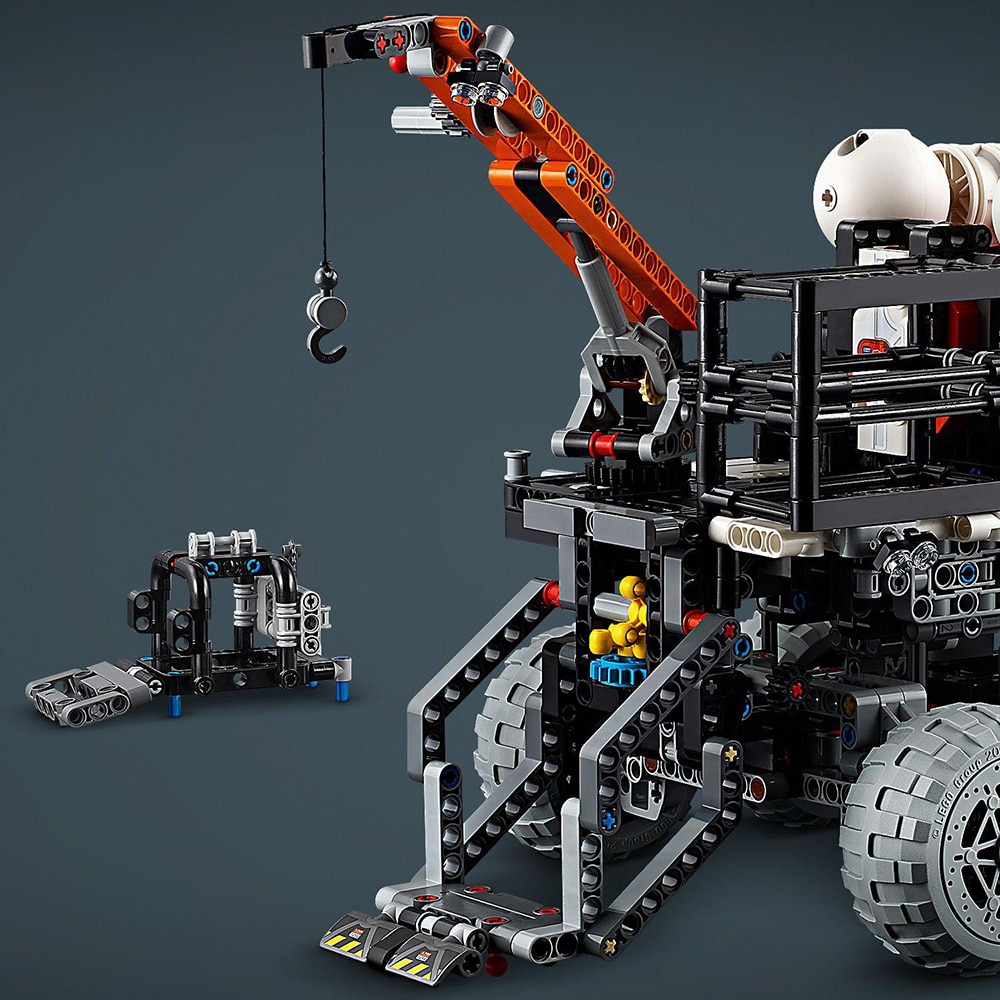 LEGO Technic: Rover de explorare martiana cu echipaj uman 42180, 11 ani+, 1599 piese