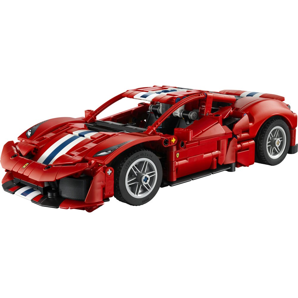 LEGO Technic: Masina Ferrari 488 Pista 42235, 9 ani+, 882 piese