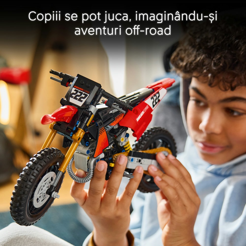 LEGO Technic: Motocicleta Ducati Desmo450 MX versiunea de uzina 42238, 10 ani+, 457 piese
