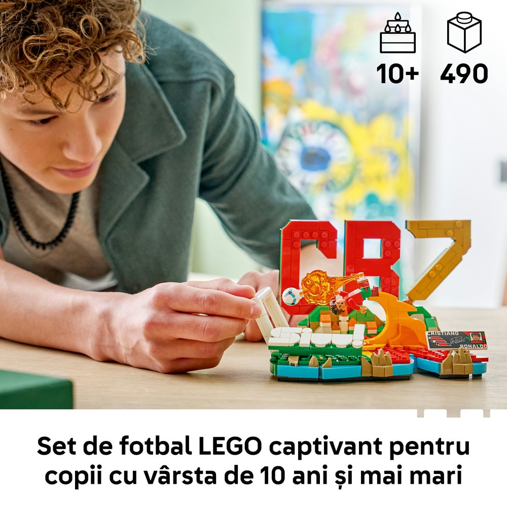 LEGO Editions: Cristiano Ronaldo Momente importante din fotbal 43012, 10 ani+, 490 piese