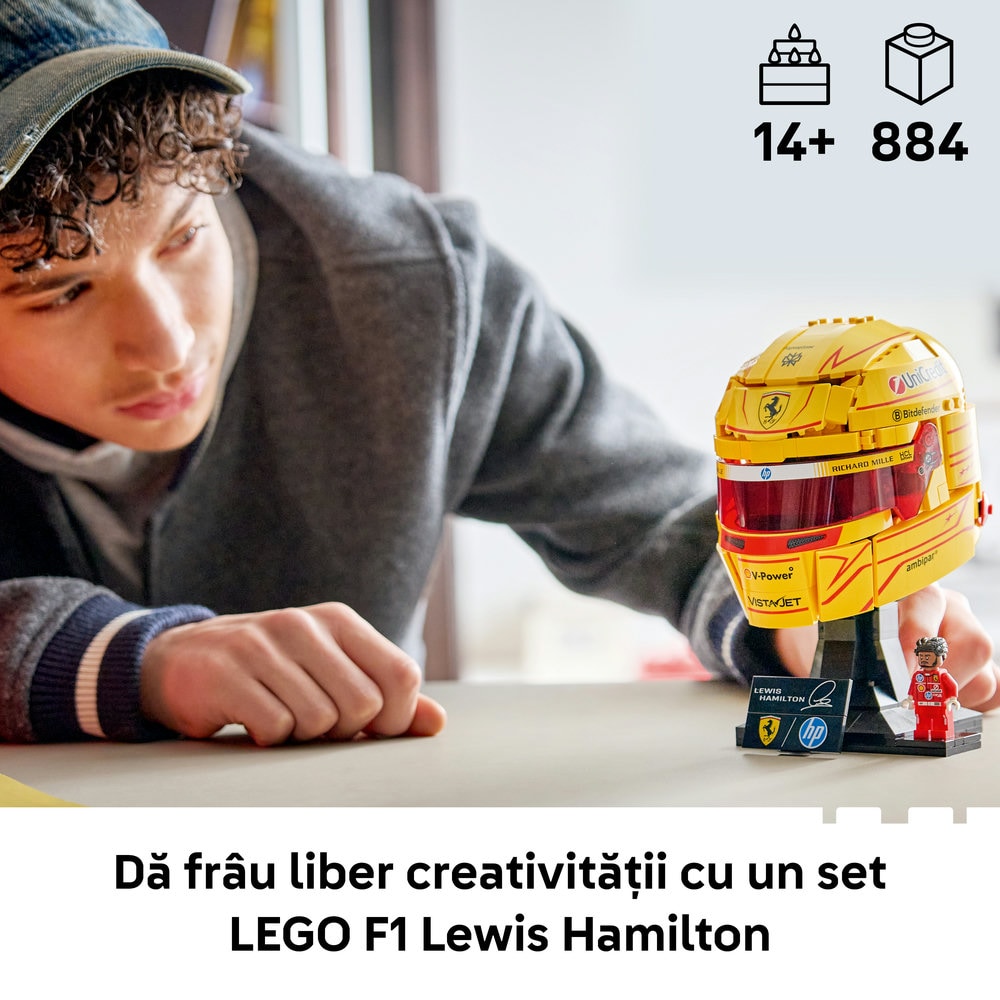 LEGO Editions: Casca lui Lewis Hamilton Scuderia Ferrari HP 43022, 14 ani+, 884 piese