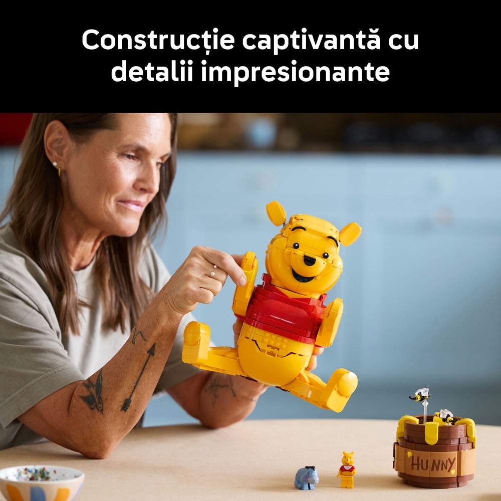 LEGO Disney: Classic - Winnie de plus 43300, 18 ani+, 1399 piese