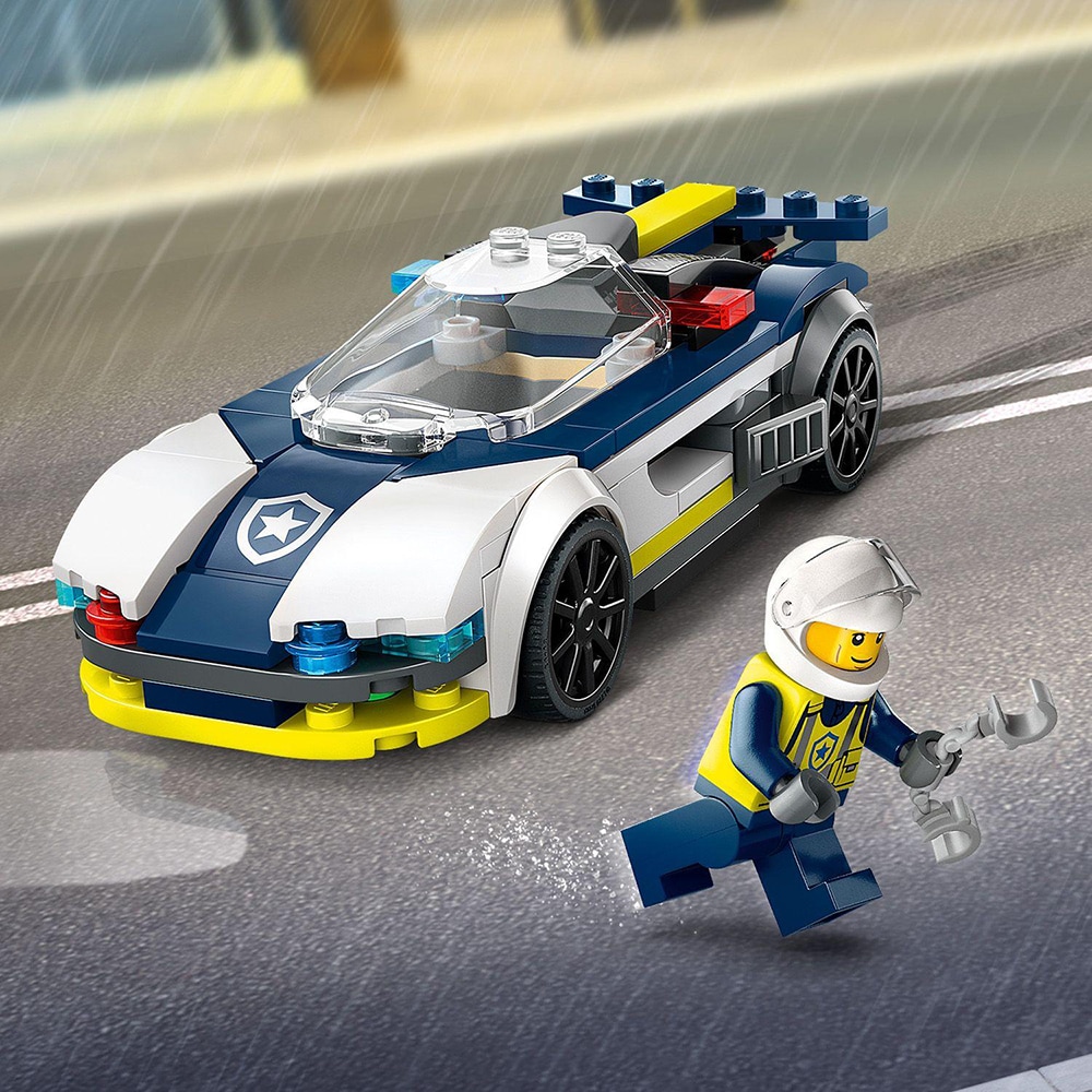 LEGO City: Urmarire cu masina de politie si masina puternica 60415, 6 ani+, 213 piese