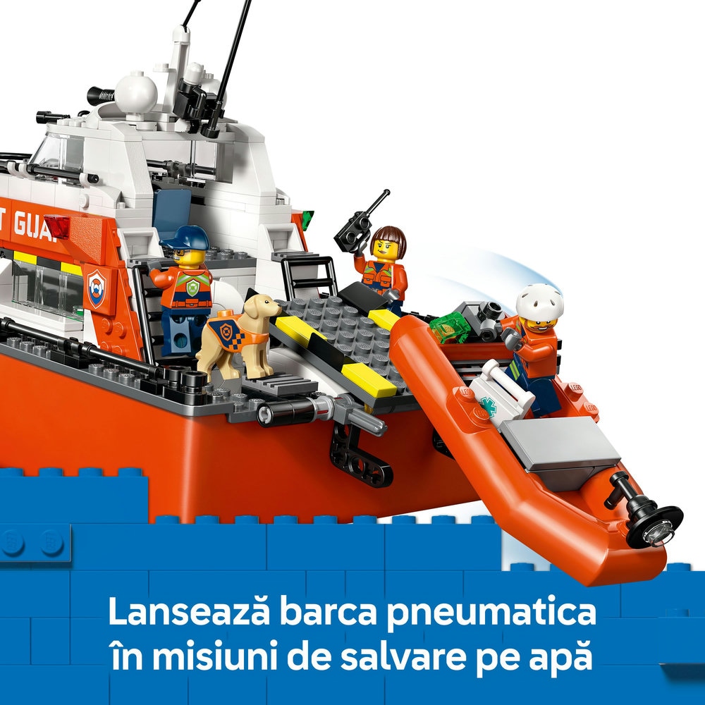 LEGO City: Barca de salvare si elicopter ale Pazei de Coasta 60504, 7 ani+, 742 piese