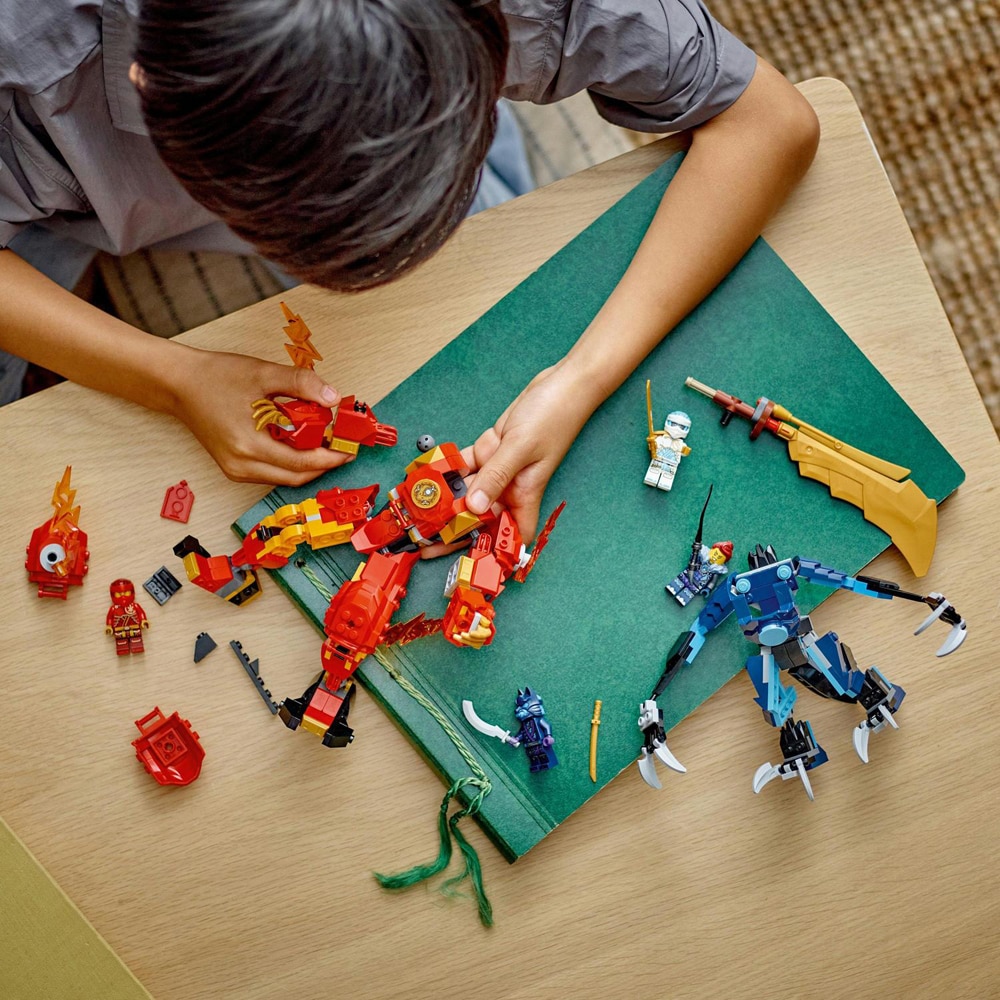 LEGO Ninjago: Robotul Stihie de foc al lui Kai 71808, 7 ani+, 322 piese