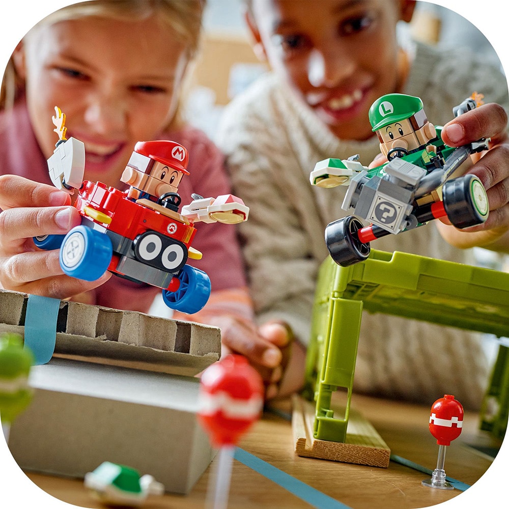 LEGO Super Mario: Mario Kart  Baby Mario si Baby Luigi 72034, 8 ani+, 321 piese