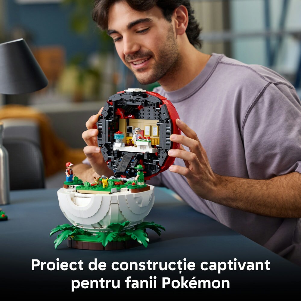 LEGO Pokemon: Poke Ball si momentele reprezentative ale Antrenorului 72154, 18 ani+, 2386 piese