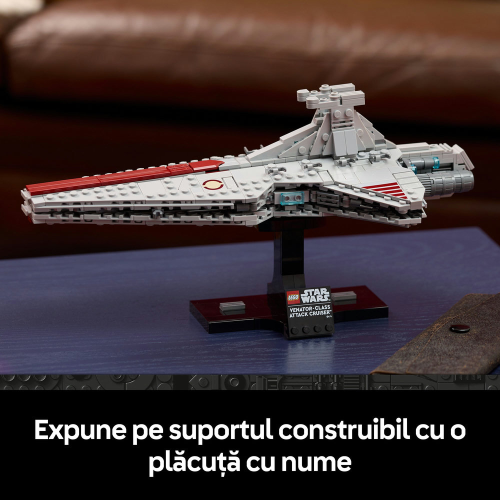 LEGO Star Wars: Crucisatorul de atac din clasa Venator 75441, 18 ani+, 643 piese