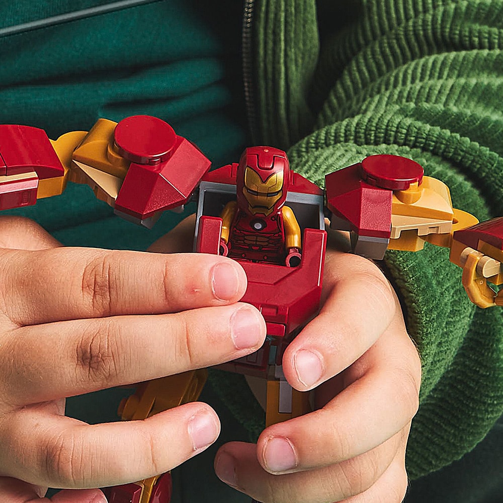 LEGO Marvel: Robotul Iron Man vs. Ultron 76307, 6 ani+, 101 piese