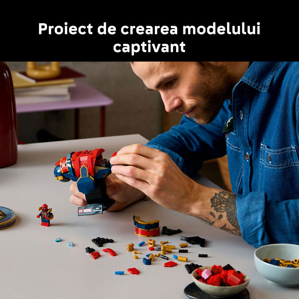 LEGO Marvel: Bustul lui Iron Spider-Man 76326, 18 ani+, 379 piese