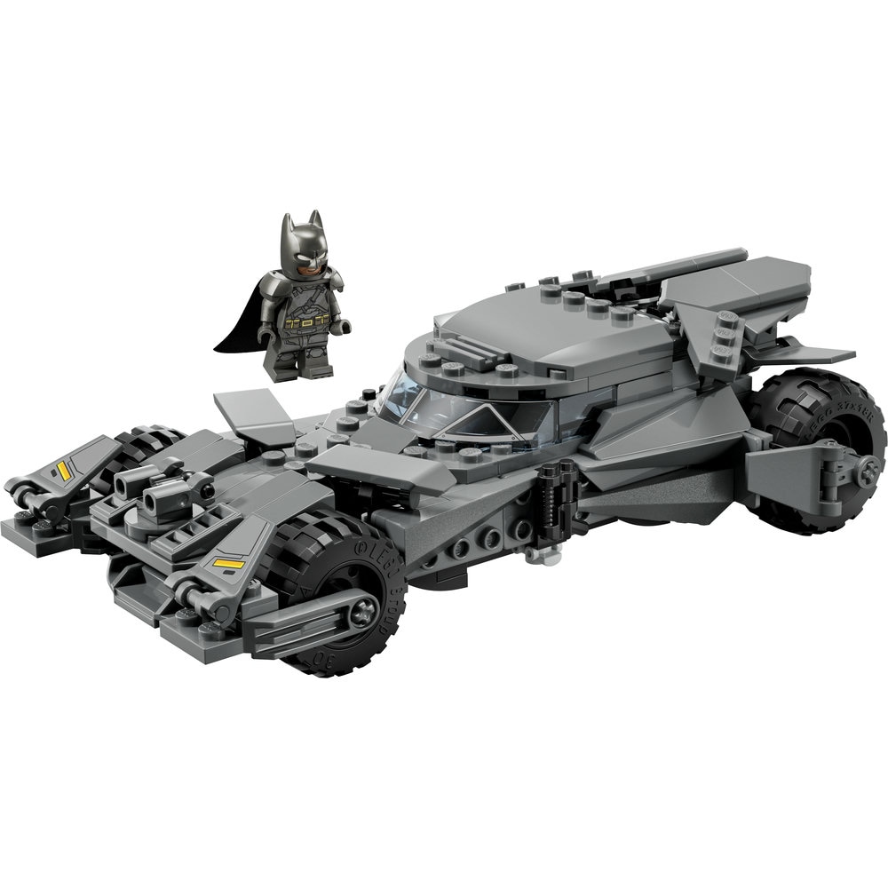 LEGO DC: Batmobilul din Batman vs Superman 76331, 9 ani+, 220 piese