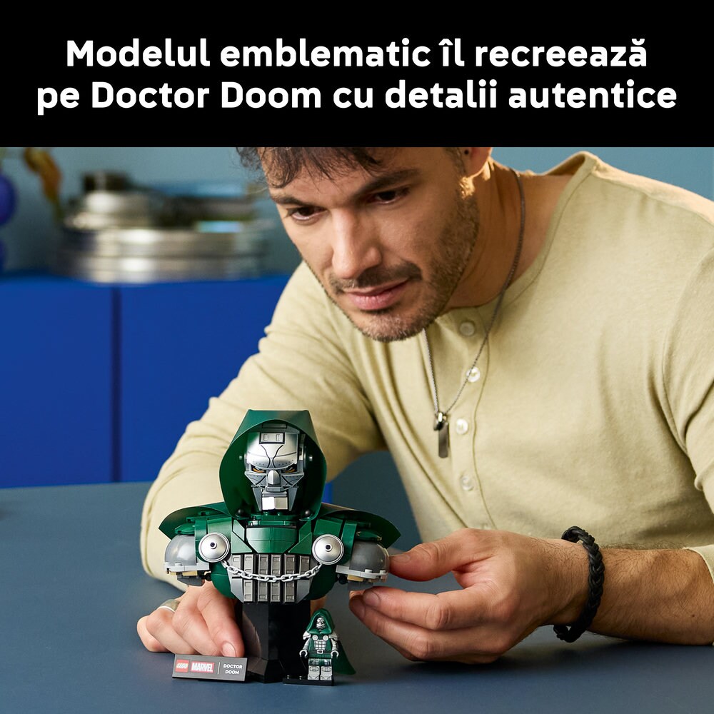 LEGO Marvel: Bustul Doctorului Doom 76345, 18 ani+, 379 piese
