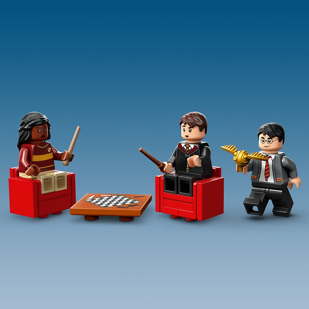 LEGO Harry Potter: Bannerul Casei Gryffindor 76409, 9 ani+, 285 piese