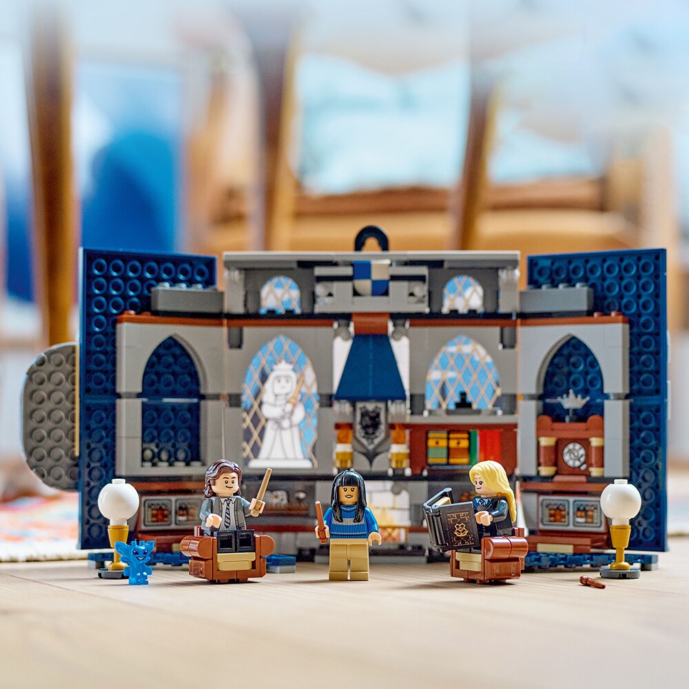 LEGO Harry Potter: Bannerul Casei Ravenclaw 76411, 9 ani+, 305 piese