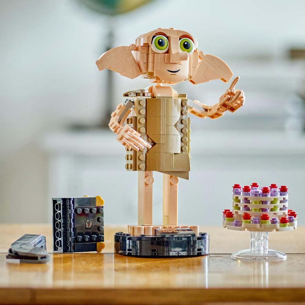 LEGO Harry Potter: Spiridusul de casa Dobby 76421, 8 ani+, 403 piese