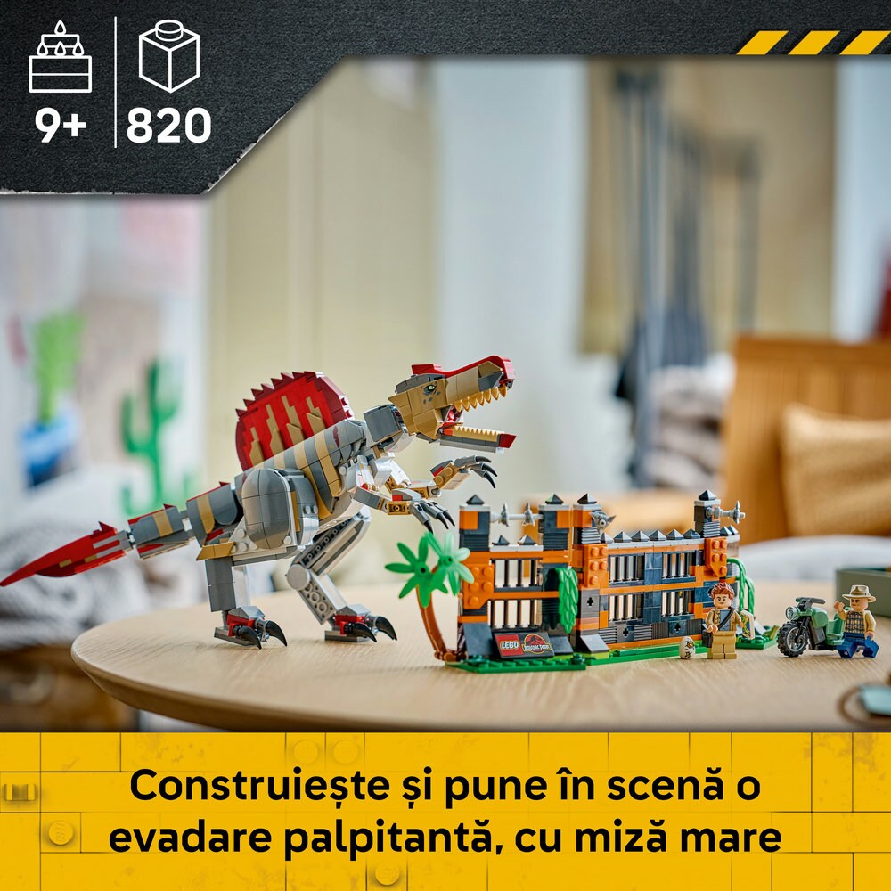 LEGO Jurassic World: Spinosaurus dezlantuit 77982, 9 ani+, 820 piese