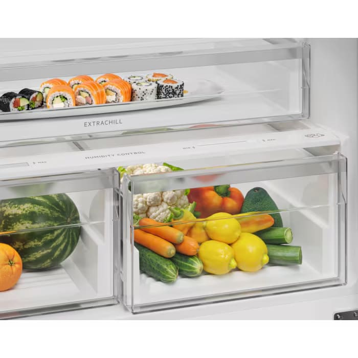 Combina frigorifica ELECTROLUX LNT7MD58B, No Frost, 588 l, H 186 cm, Clasa D, dark inox