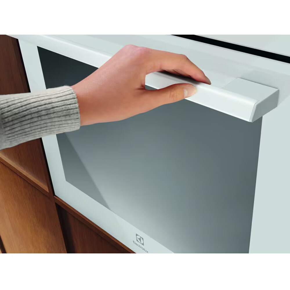 Cuptor incorporabil ELECTROLUX SurroundCook LOD7C37V, Electric, SteamBake, Autocuratare catalitica, 72 l, Clasa A+, alb
