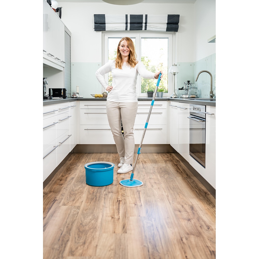 Set mop rotativ + galeata + maner MEDIASHOP Livington Clean Water, albastru