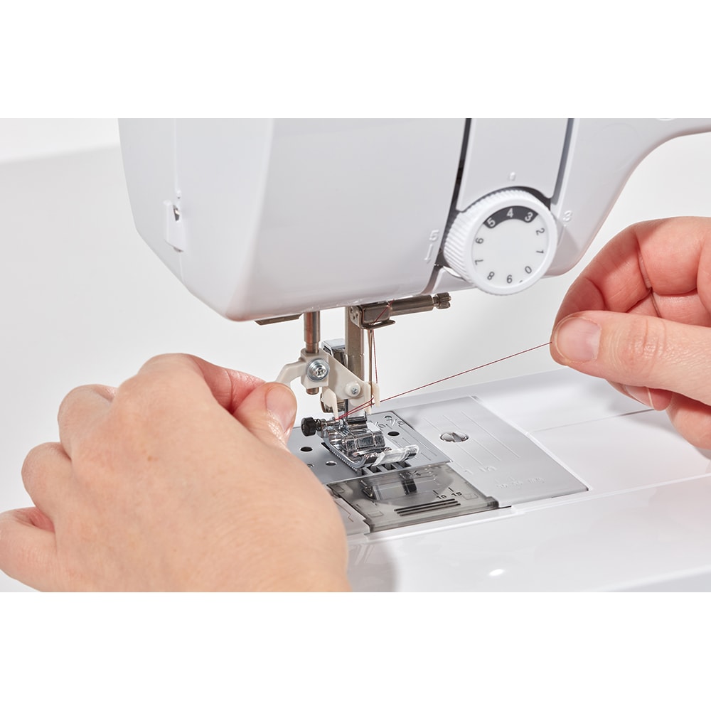 Masina de cusut BROTHER X40S BRX40SYD1, 850imp/min, 40 programe, alb-mov