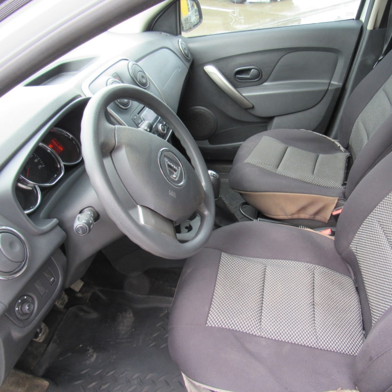 Dacia Logan MCV Laureate 1.5 dci 75 cp K825236