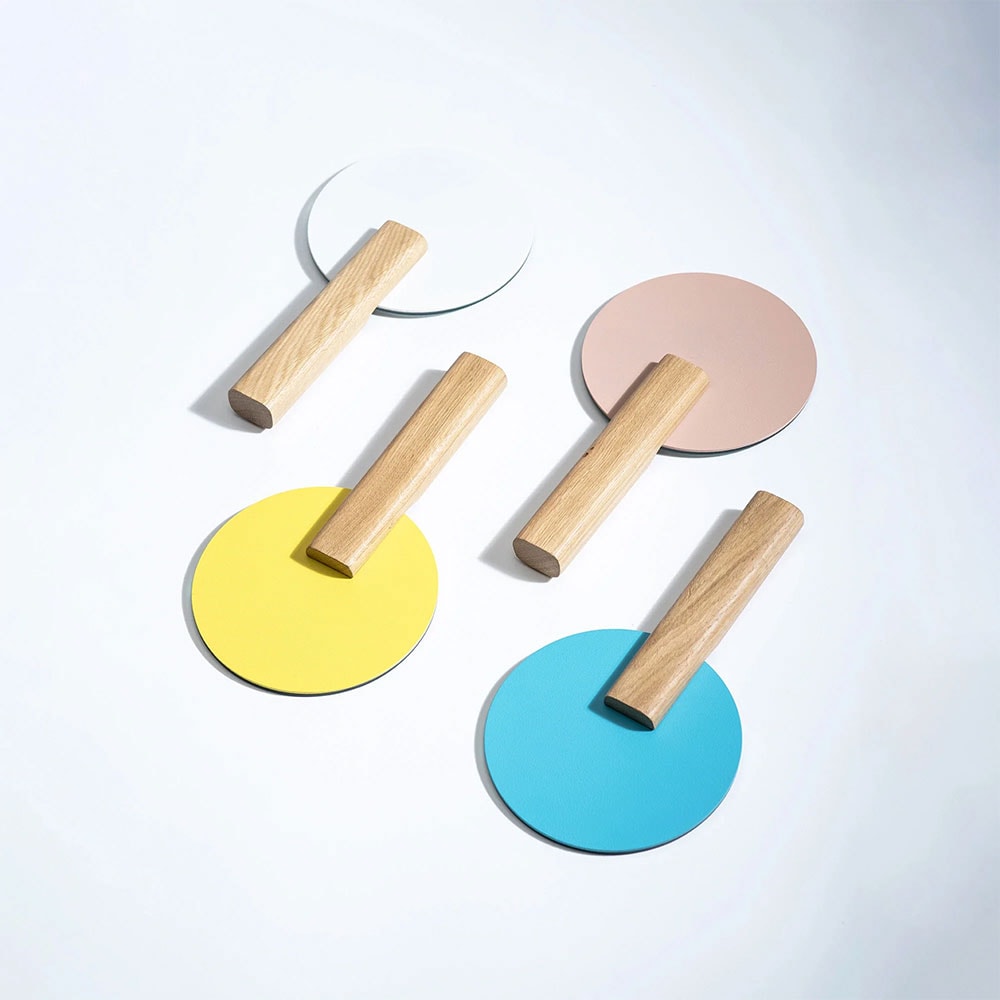 Oglinda cosmetica SPIN Paddle Vanity, 15 x 25 cm, Lemn, galben