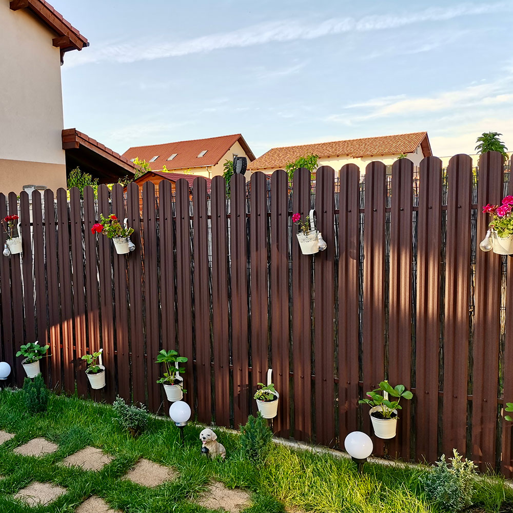 Sipca metalica gard Tisa, 11.5 x 150 cm, maro mat, 25 bucati