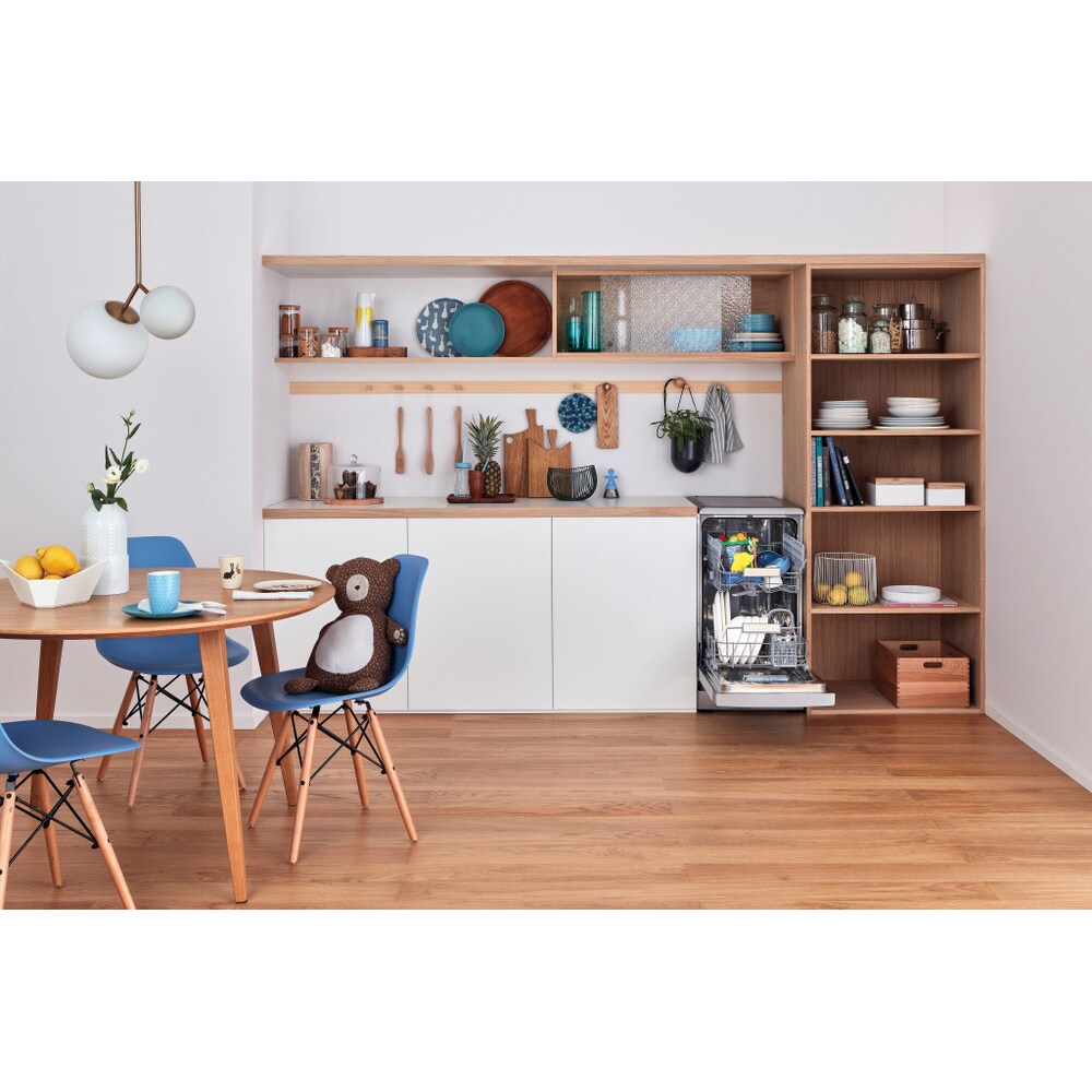 Masina de spalat vase independenta INDESIT DSFO 3T224 C S, 10 seturi, 9 programe, 45 cm, Clasa E, argintiu