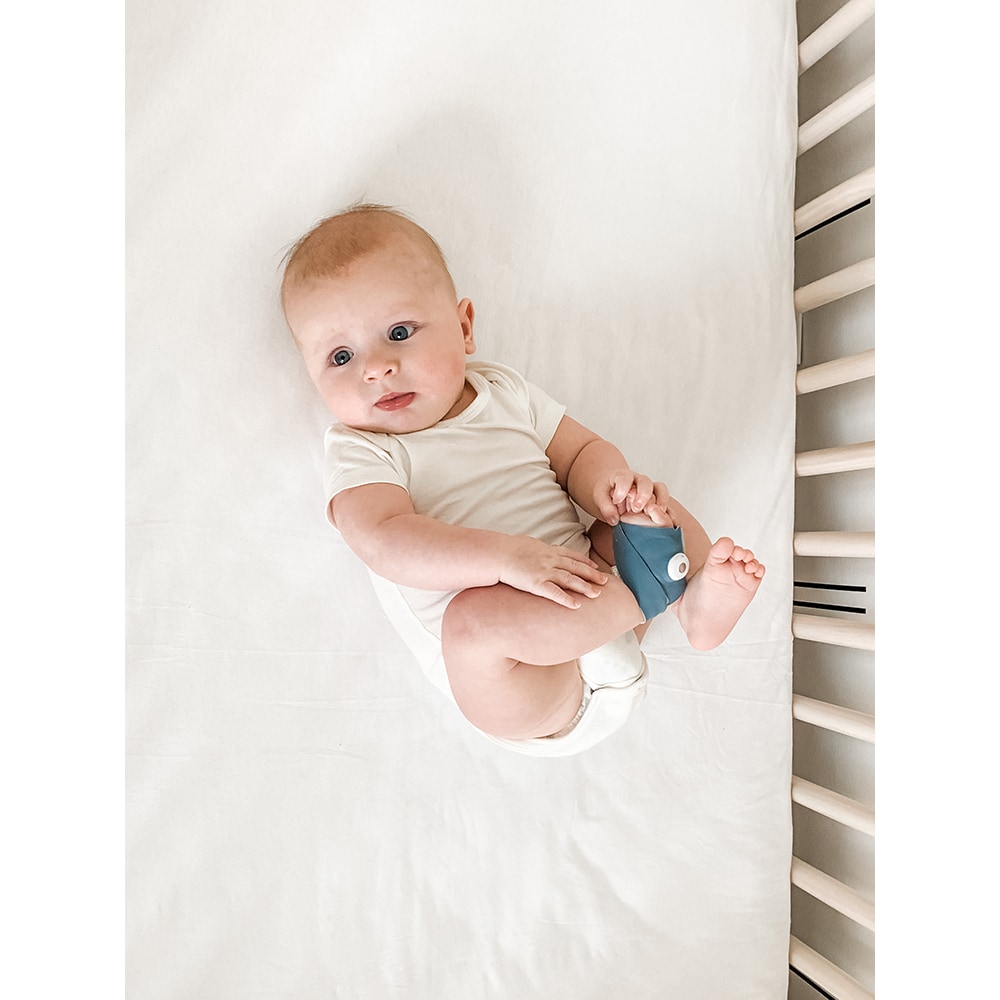 Soseta inteligenta OWLET Dream Sock BMRHNN67IM, albastru inchis-alb