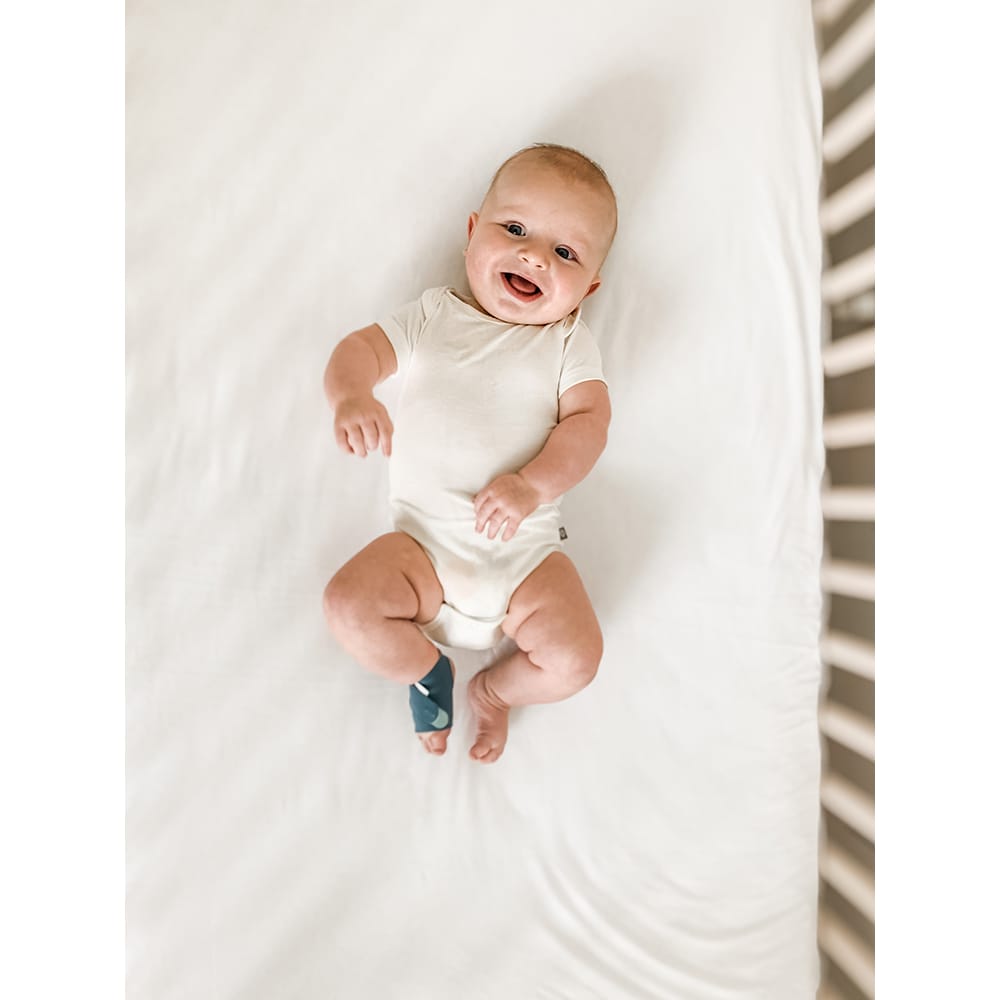 Soseta inteligenta OWLET Dream Sock BMRHNN67IM, albastru inchis-alb