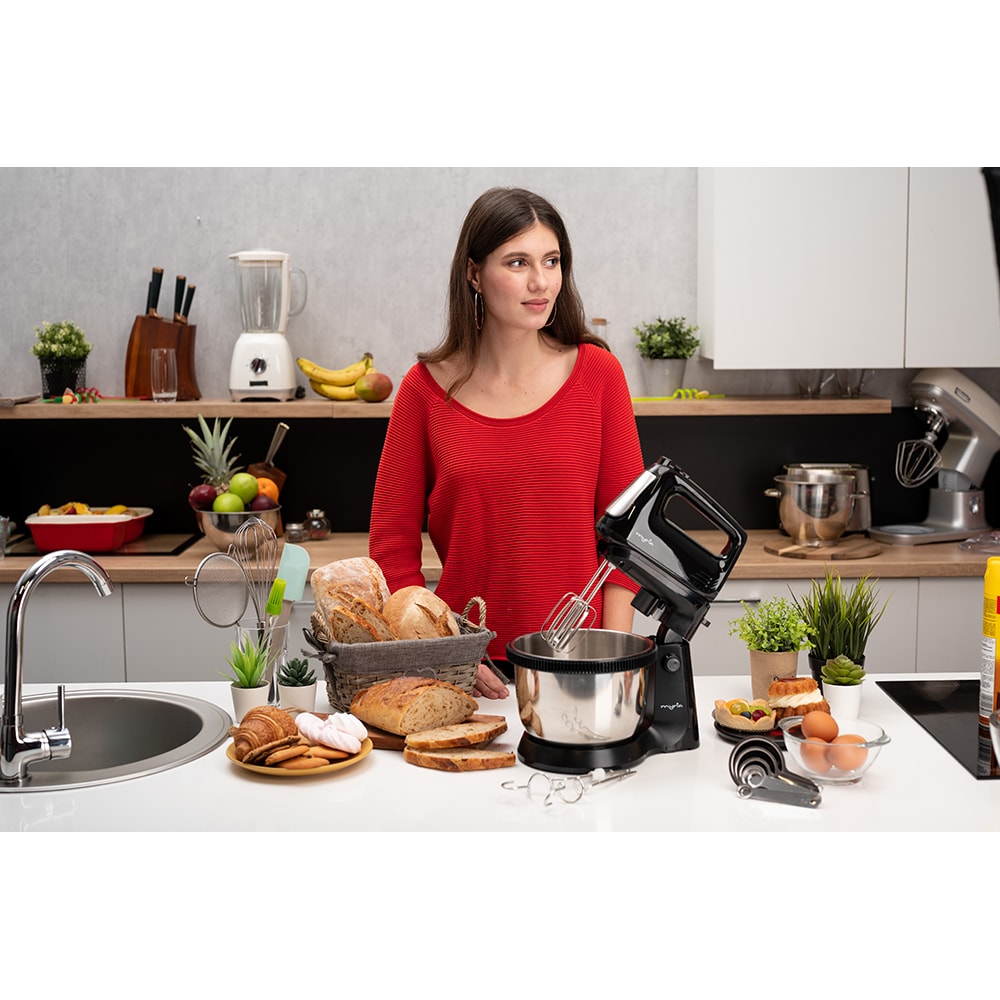 Mixer cu bol MYRIA MY4024BK, 3.4l, 300W, 5 trepte viteza, argintiu-negru 