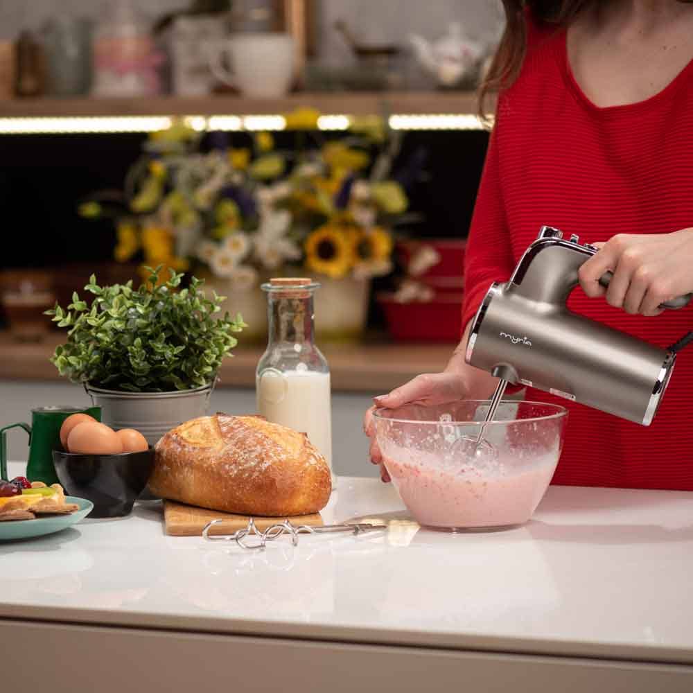 Mixer de mana MYRIA MY4434, 400W, 5 trepte viteza, negru-argintiu