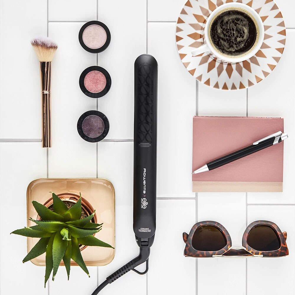 Placa de indreptat parul ROWENTA EasyLiss SF1612F0, 200 grade, invelis cu keratina, negru