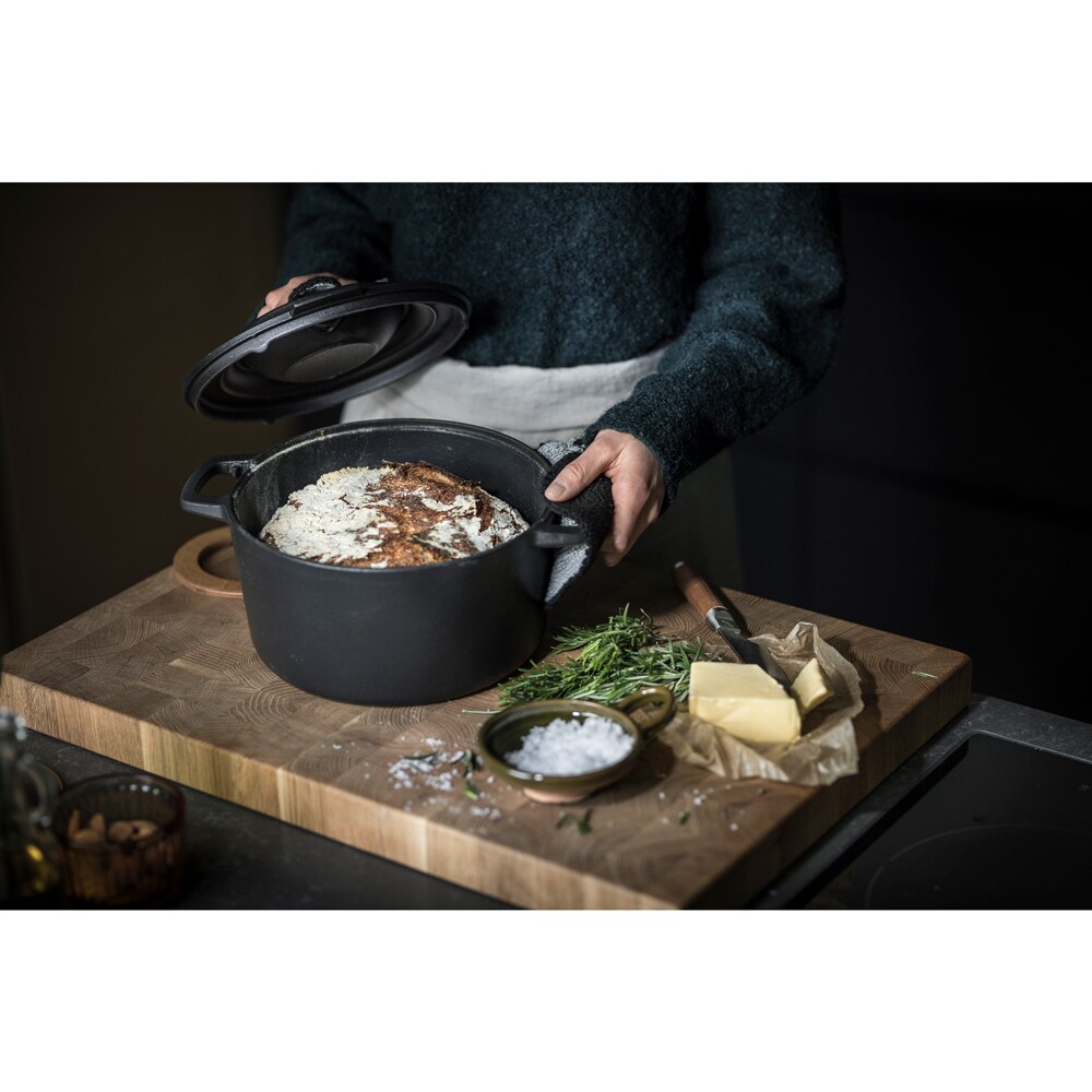 Cratita FISKARS Norden 1026566, 6l, 23cm, fonta, negru