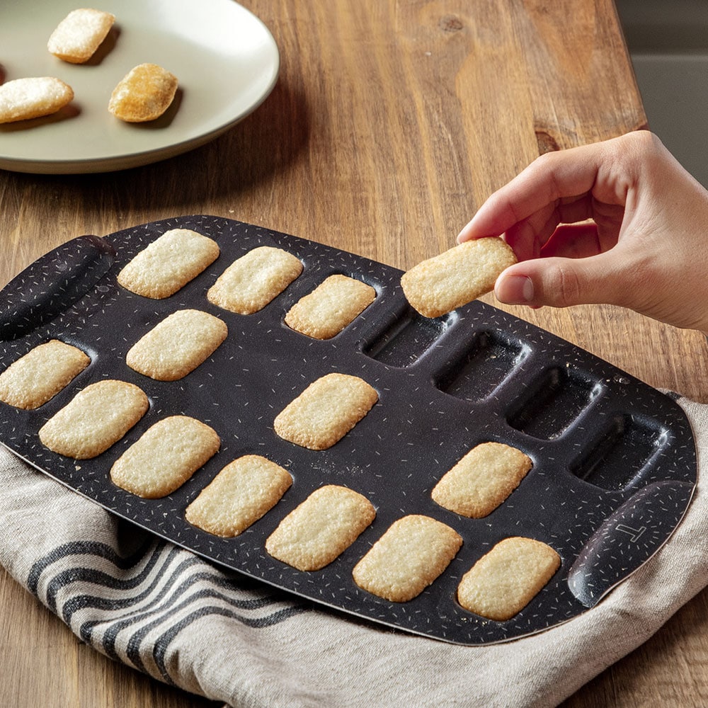 Forma de copt TEFAL PerfectBake Mini J5734702, 20cm, aluminiu, negru-maro