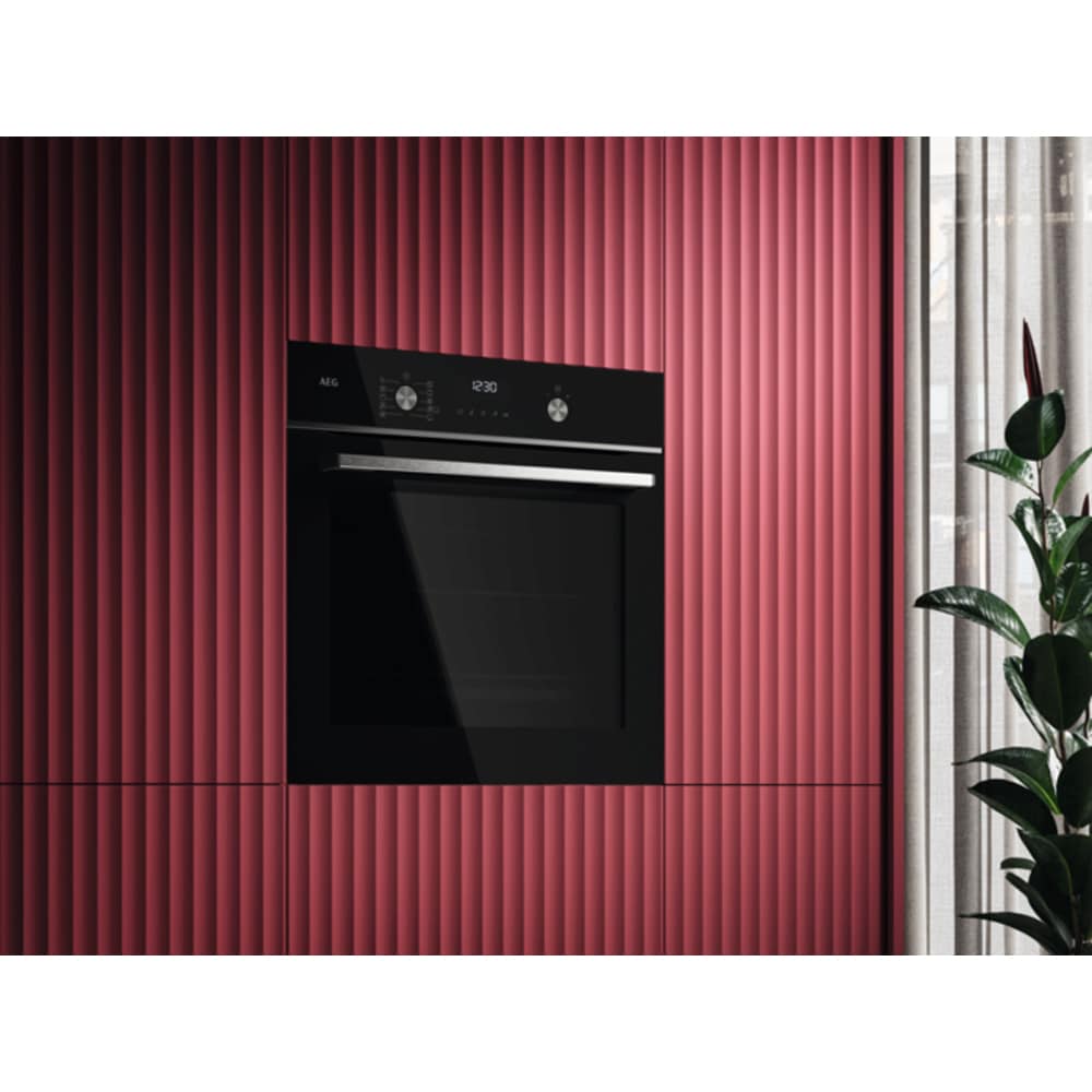 Cuptor incorporabil AEG SenseCook OS6CB531AB, Electric, Autocuratare catalitica, 71 l, Clasa A+, negru
