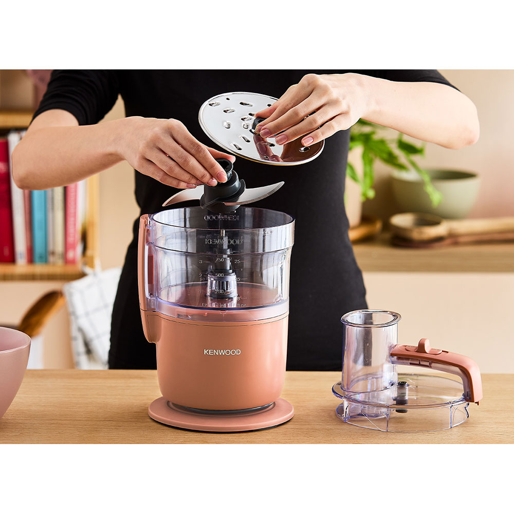 Robot de bucatarie KENWOOD MultiPro Go FDP22130RD, vas 1.3l, 650W, 1 treapta viteza, portocaliu