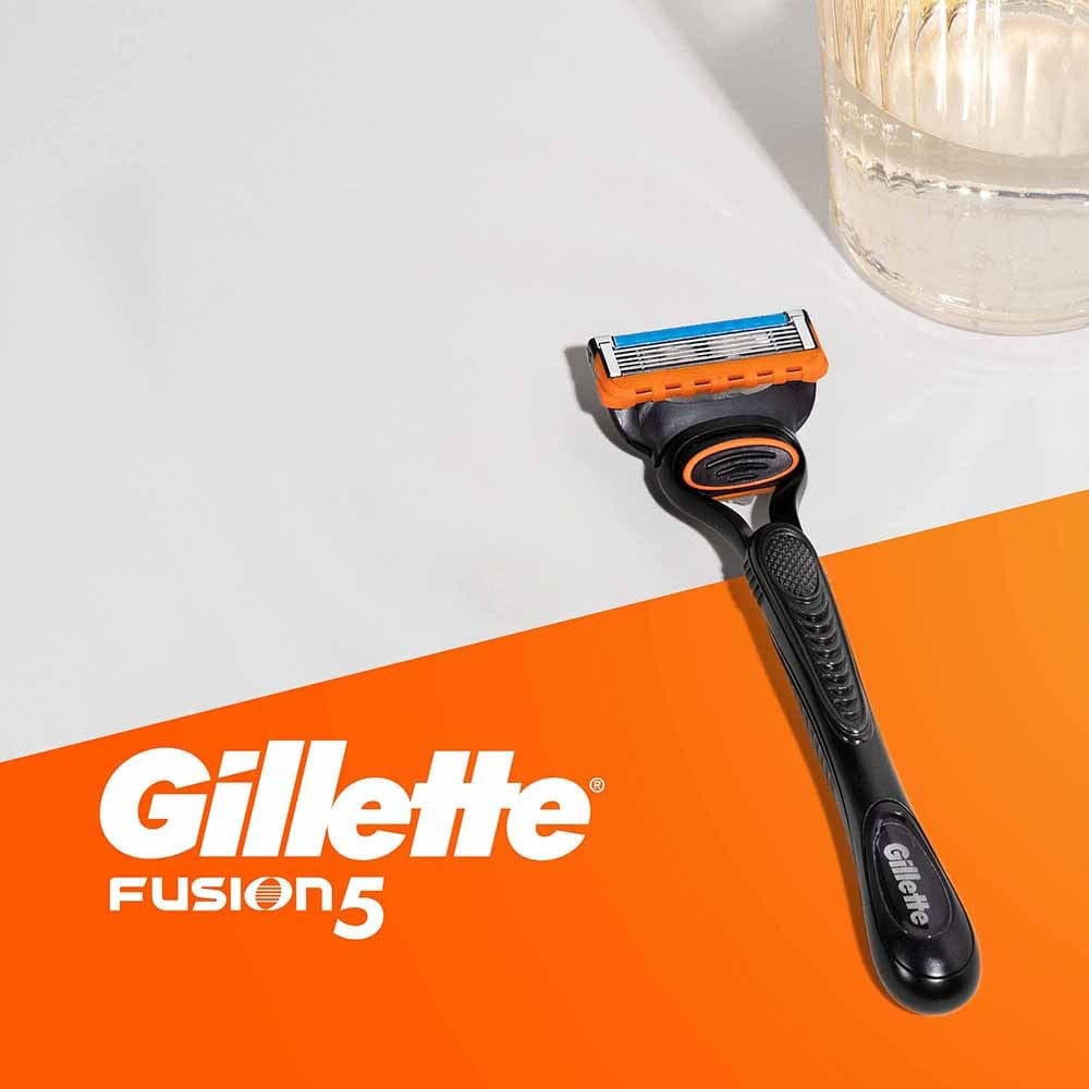 Set ingrijire ten GILLETTE Fusion5: Aparat de ras + Gel de ras Fusion Ultra Sensitive, 200ml