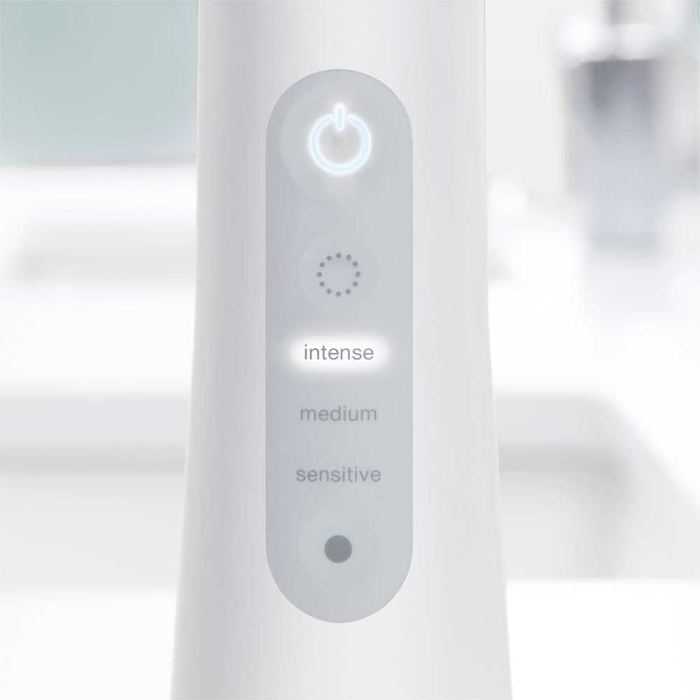 Irigator bucal ORAL-B Aquacare 6, 3 viteze, 3 capete, 150 ml, alb