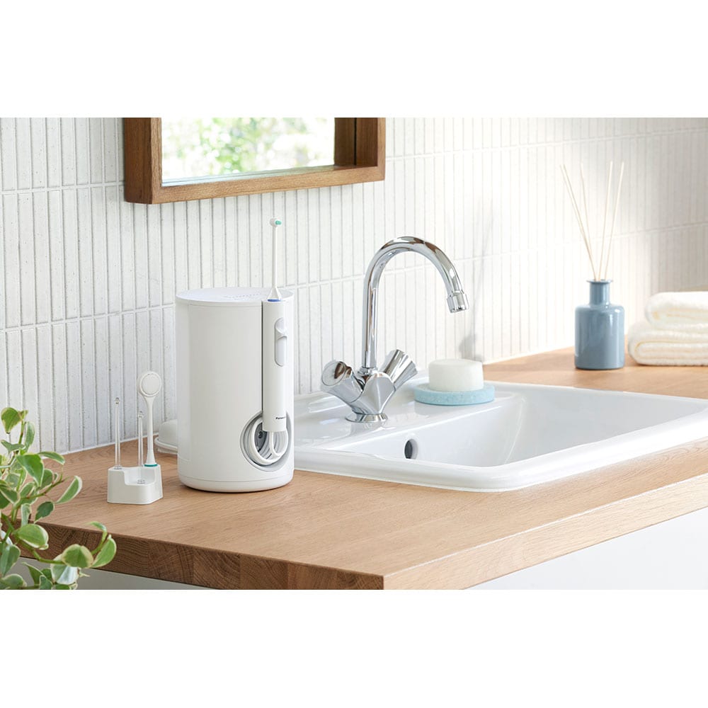 Irigator bucal PANASONIC EW1614W503, 10 viteze, 4 capete, 600ml, alb